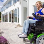 Cambiar a una silla de ruedas electrónica. Qué deberías saber?